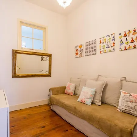 Lejlighed Flat With One Bedroom In Moscavide - *