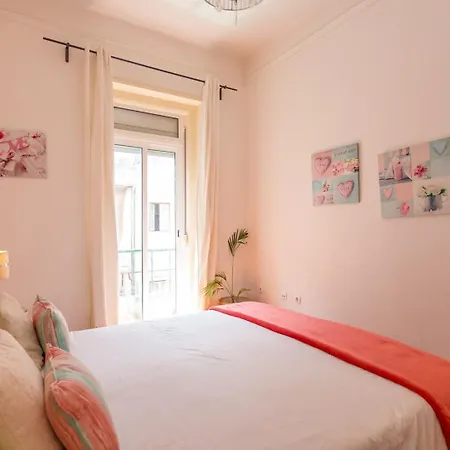 Lägenhet Flat With One Bedroom In Moscavide -