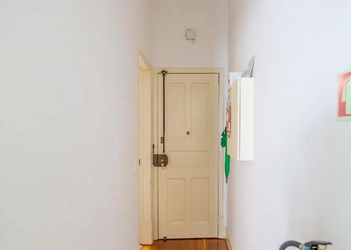 Flat With One Bedroom In Moscavide - * Lisbona