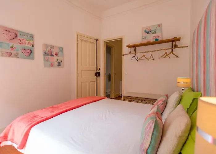Apartment Flat With One Bedroom In Moscavide - Lissabon